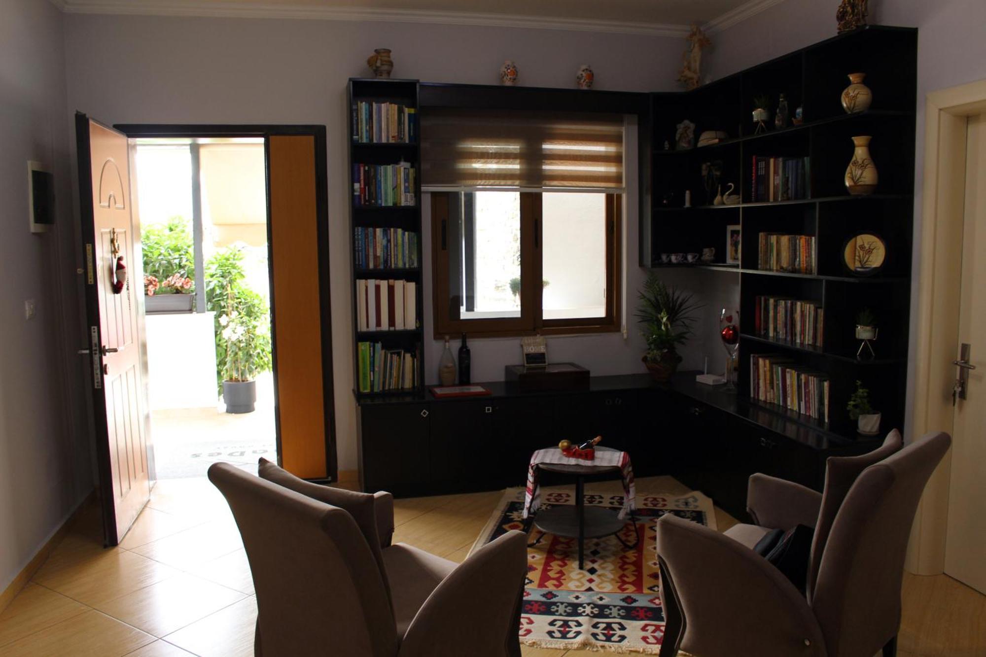 Guest House Amades Gjirokastër Esterno foto